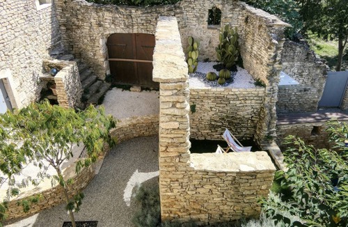Menerbes House | 120 m² House ∙ 2 bedrooms ∙ 4 guests