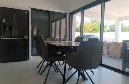 Montfavet Villa | 120 m² Villa ∙ 3 bedrooms ∙ 8 guests
