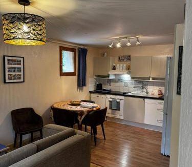 Rognonas Apartment | 130 m² Apartment ∙ 4 bedrooms ∙ 8 guests