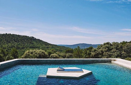 Villelaure Bed & Breakfast | 132 m² Bed and breakfast ∙ 3 bedrooms ∙ 6 guests