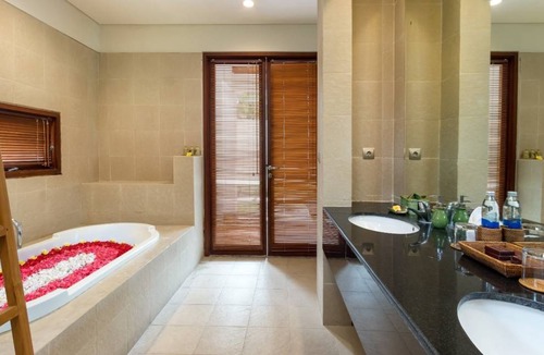 Kemenuh Villa | 1385 m² Villa ∙ 7 bedrooms ∙ 14 guests