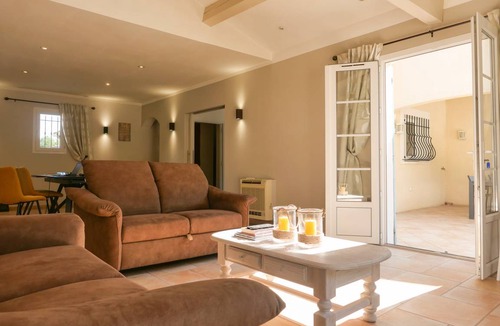 Bollene Villa | 140 m² Villa ∙ 4 bedrooms ∙ 8 guests