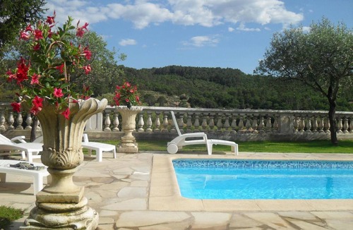 Cabasse House | 145 m² House ∙ 3 bedrooms ∙ 6 guests