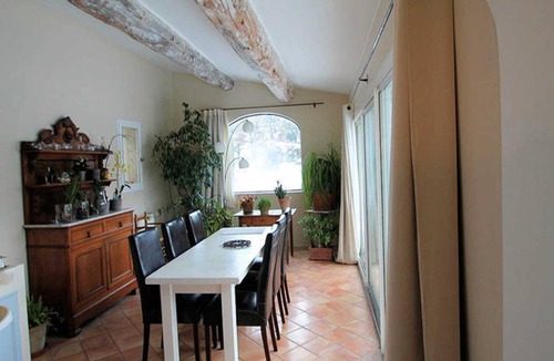 Cucuron House | 145 m² House ∙ 3 bedrooms ∙ 6 guests
