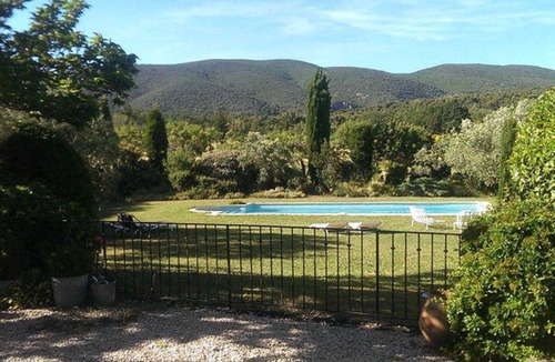 Cucuron House | 145 m² House ∙ 3 bedrooms ∙ 6 guests