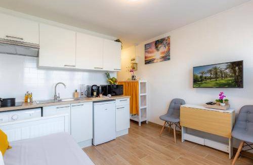 Les Sablettes Apartment | 15 m² Apartment ∙ 1 bedroom ∙ 2 guests