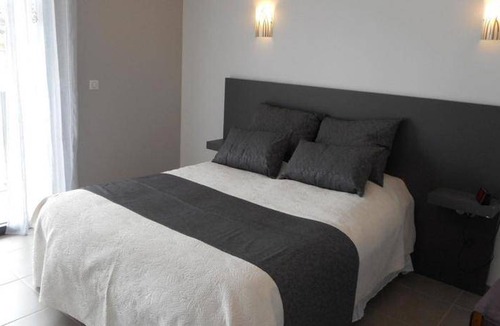 Miramar House | 150 m² House ∙ 4 bedrooms ∙ 10 guests