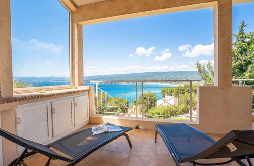 La Madrague House | 150 m² House ∙ 5 bedrooms ∙ 10 guests