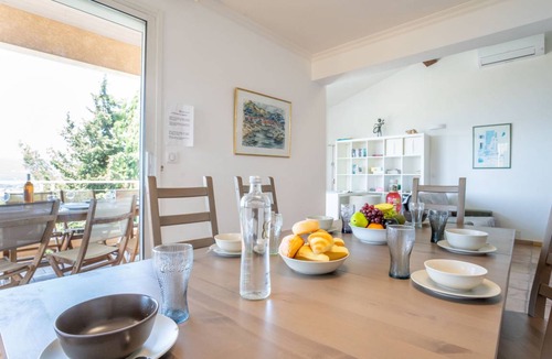 La Madrague House | 150 m² House ∙ 5 bedrooms ∙ 10 guests