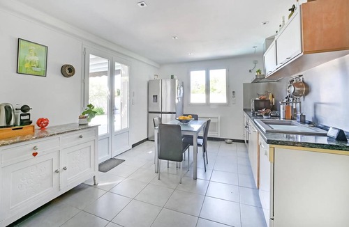 Remoulins House | 150 m² House ∙ 3 bedrooms ∙ 6 guests