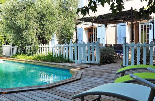 Fontvieille House | 150 m² House ∙ 3 bedrooms ∙ 6 guests