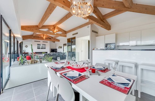Cote d'Azur- French Riviera House | 150 m² House ∙ 4 bedrooms ∙ 8 guests