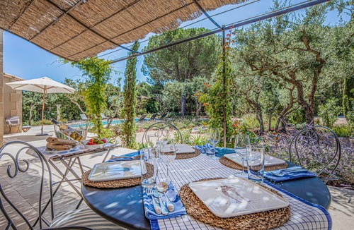 St.-Remy-de-Provence House | 155 m² House ∙ 3 bedrooms ∙ 6 guests