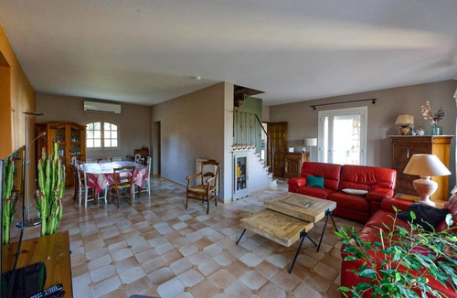Lancon-Provence House | 155 m² House ∙ 4 bedrooms ∙ 8 guests