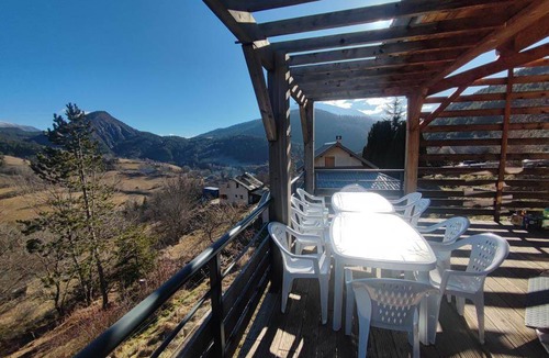 Auzet House | 158 m² Gîte ∙ 7 bedrooms ∙ 14 guests