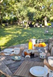 Lagnes Bed & Breakfast | 16 m² Bed and breakfast ∙ 2 guests