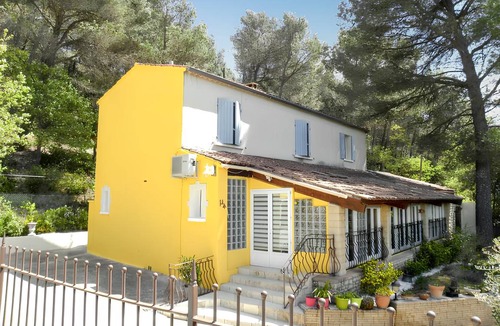 Lioux Villa | 160 m² Villa ∙ 3 bedrooms ∙ 6 guests