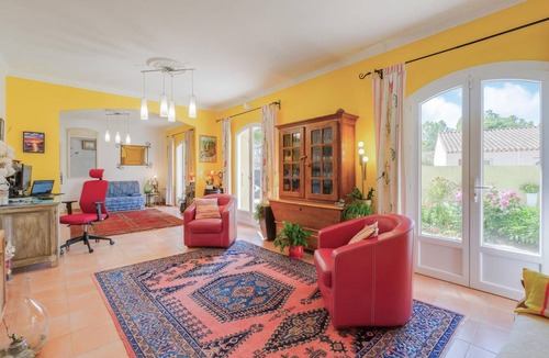 Mallemort House | 165 m² Maisonette ∙ 3 bedrooms ∙ 8 guests