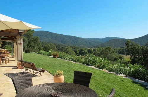 La Mole Other | 180 m² Accommodation ∙ 3 bedrooms ∙ 6 guests