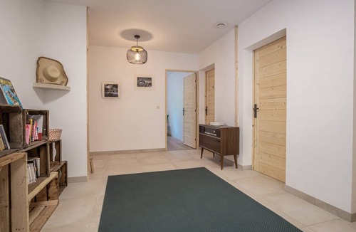 L'Isle-sur-la-Sorgue House | 180 m² House ∙ 4 bedrooms ∙ 10 guests