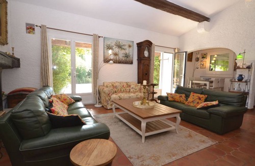 Morieres-les-Avignon Villa | 180 m² Villa ∙ 3 bedrooms ∙ 6 guests