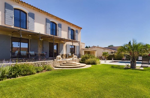Mouries House | 180 m² House ∙ 3 bedrooms ∙ 6 guests