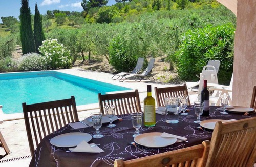 Mouries House | 180 m² House ∙ 3 bedrooms ∙ 6 guests