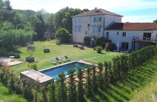 Monteux Villa | 180 m² Villa ∙ 4 bedrooms ∙ 8 guests