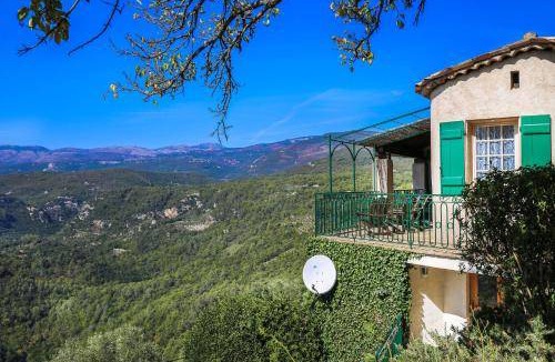 Saint-Cezaire-sur-Siagne Villa | 191 m² Villa ∙ 5 bedrooms ∙ 9 guests
