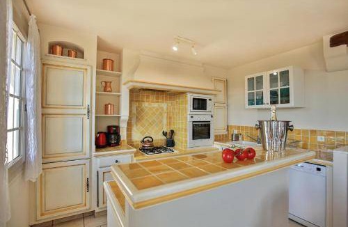 Saint-Cezaire-sur-Siagne Villa | 191 m² Villa ∙ 5 bedrooms ∙ 9 guests