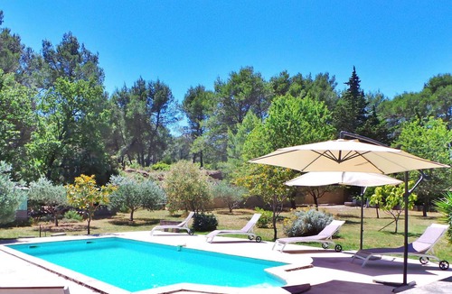 St.-Remy-de-Provence House | 190 m² House ∙ 5 bedrooms ∙ 10 guests