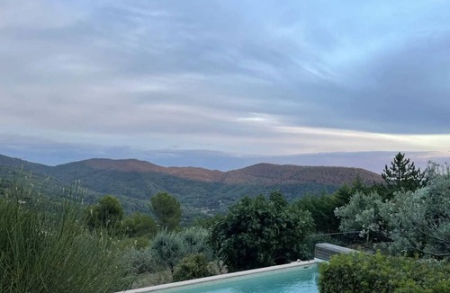 Bargemon House | 191 m² House ∙ 3 bedrooms ∙ 6 guests