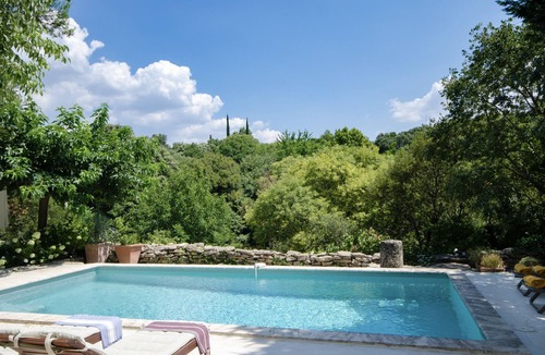 Gordes Villa | 2/3 bedroom Secluded Villa 17th Century with Private heated Pool. Provencal gem