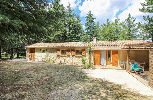 Sault House | 2 bedroom accommodation in Sault