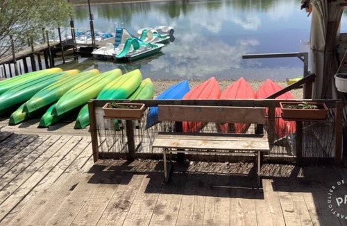 Quinson House | 2-bedroom mobile home sleeps 4-6 in a 3* family campsite in the Verdon gorges