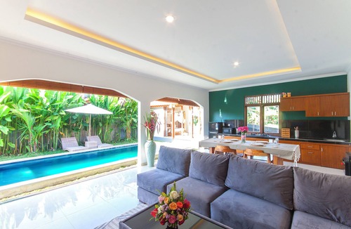 Pengosekan Villa | 2-bedroom villa in peaceful Bali Enjoy tranquility