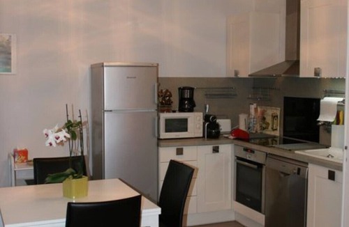 Saint-Saturnin-les-Avignon Apartment | 2 independent apartments on the ground floor