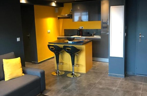 Draguignan Apartment | 2 pièces calme et tout confort à 3 minutes du tribunal