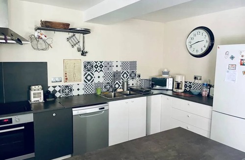 Plan-d'Aups-Sainte-Baume House | 200 m² House ∙ 3 bedrooms ∙ 6 guests