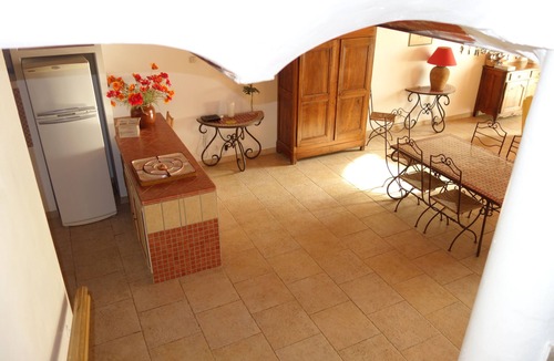 Villelaure House | 200 m² farm at the foot of the Luberon with swimming pool