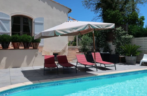 La Mole House | 200 m² House ∙ 3 bedrooms ∙ 6 guests