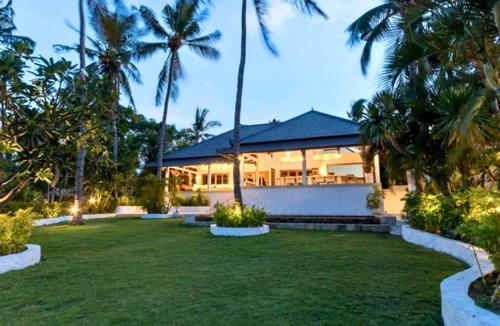 Tulamben Villa | 200 m² Villa ∙ 3 bedrooms ∙ 6 guests
