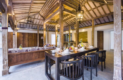 Melaya Resort | 2000 m² Resort ∙ 3 bedrooms ∙ 9 guests