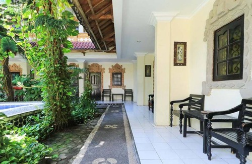 Kuta Hotel | 21 m² Hotel ∙ 20 guests