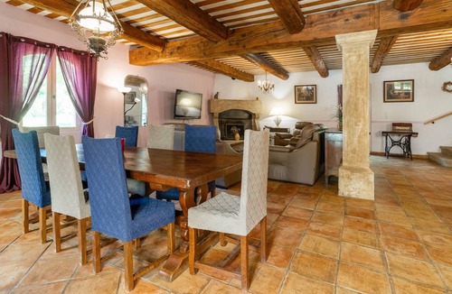 Apt House | 220 m² House ∙ 4 bedrooms ∙ 8 guests