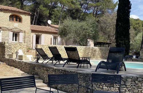 Gargas House | 230 m² House ∙ 6 bedrooms ∙ 14 guests