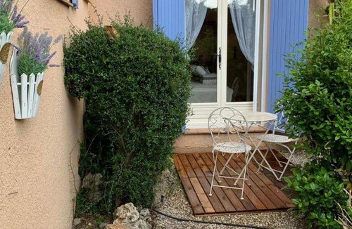 Seillans Bed & Breakfast | 24 m² Bed and breakfast ∙ 2 guests