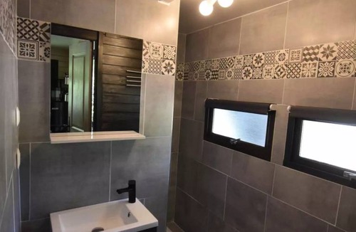 Paluds de Noves Ski Chalet | 24 m² Chalet ∙ 1 bedroom ∙ 2 guests
