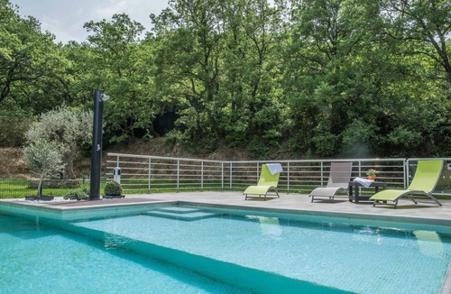 Saint-Genies-de-Comolas House | 240 m² House ∙ 6 bedrooms ∙ 14 guests