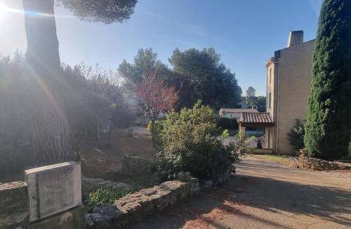 Salon-de-Provence Villa | 240 m² Villa ∙ 5 bedrooms ∙ 10 guests